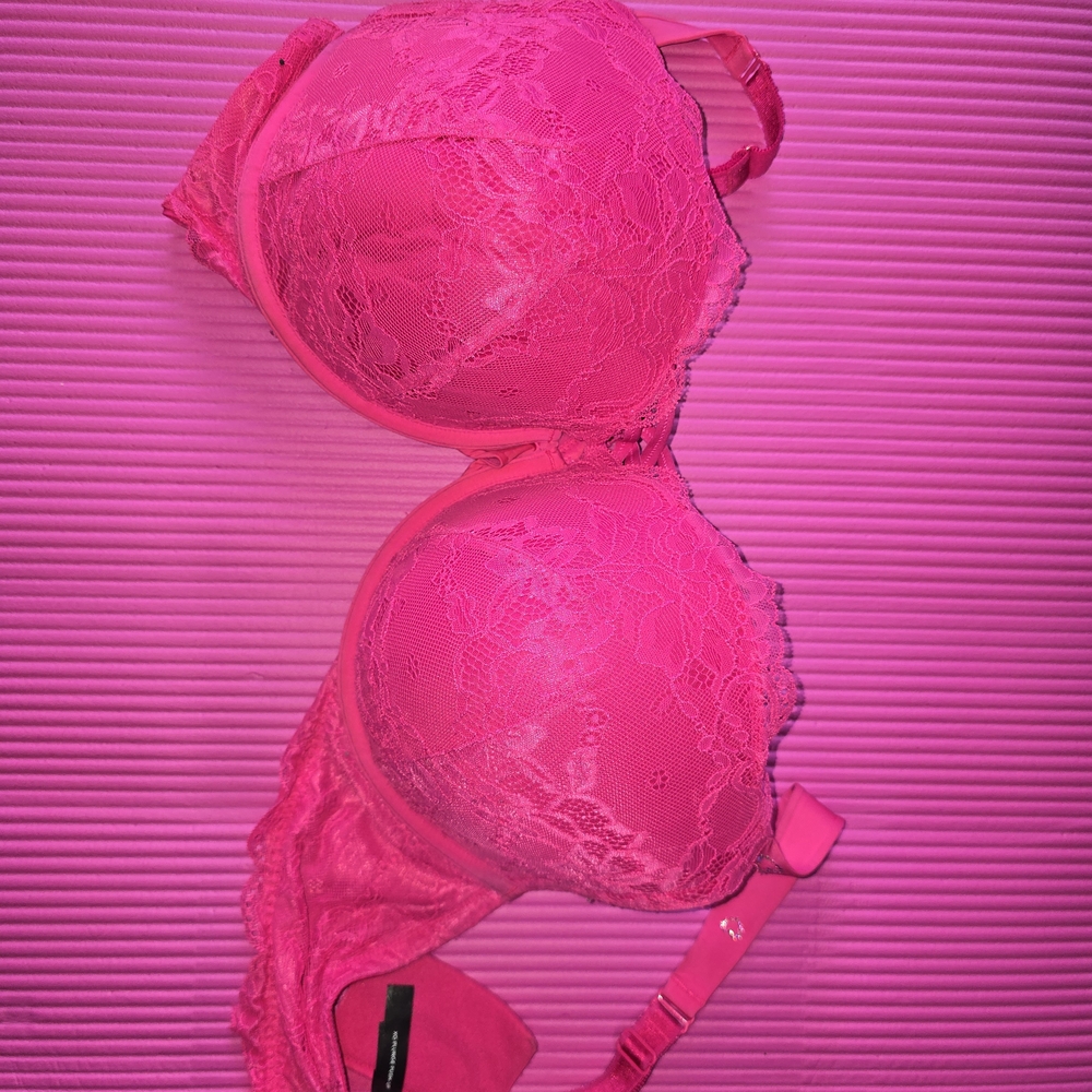 Torrid Fuchsia Lace Push-Up Bra